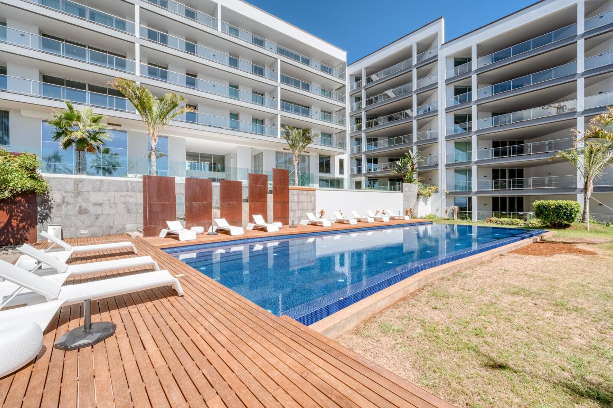Suite 107 - Two Bedroom Apartment Funchal  Luaran gambar